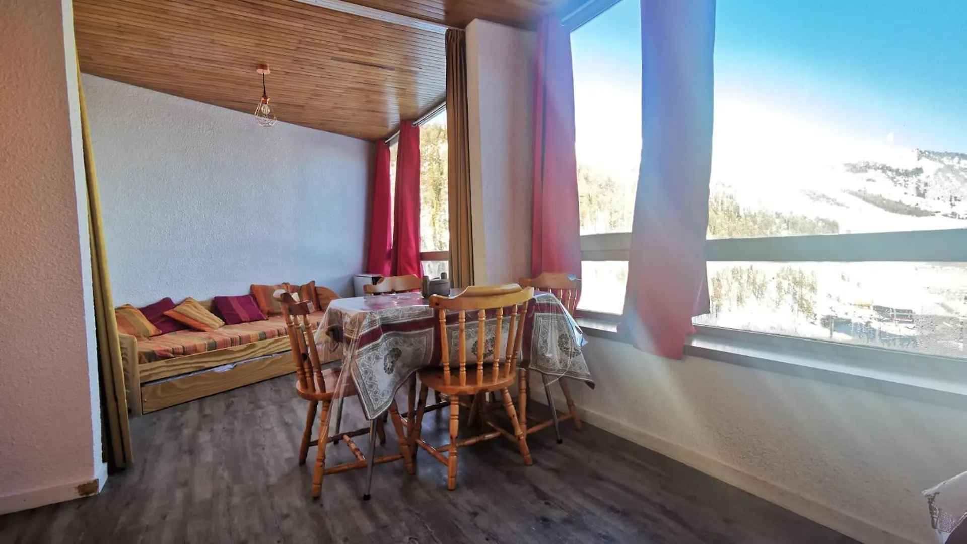 Pelvoux II - Vars Les Claux Apartment